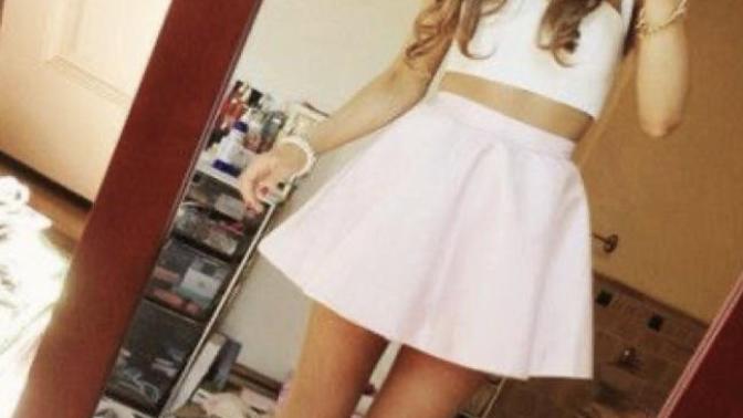 What do you think of this cute and girly style?
