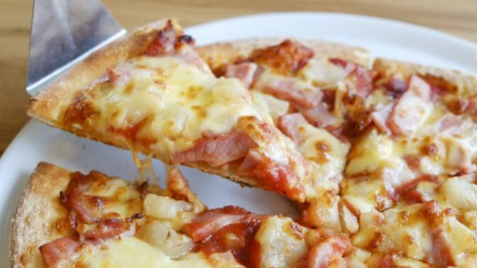 Do you like pineapple on pizza?