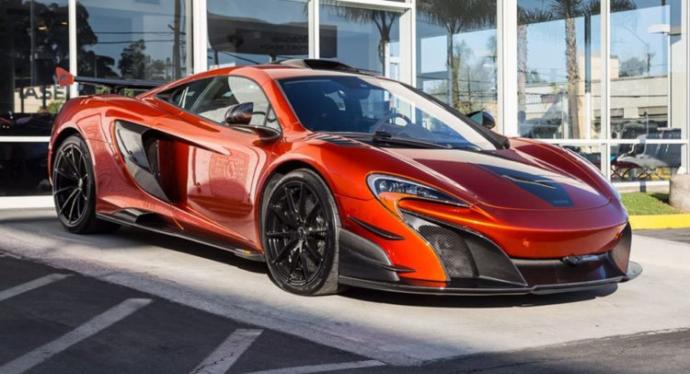 Mclaren 688 HS Top speed :unkown