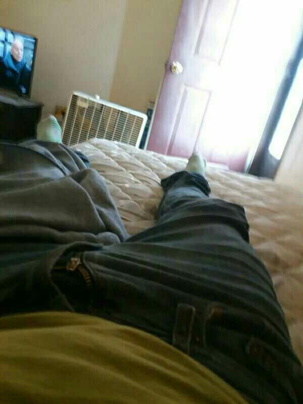 Do you prefer shorts or jea s?