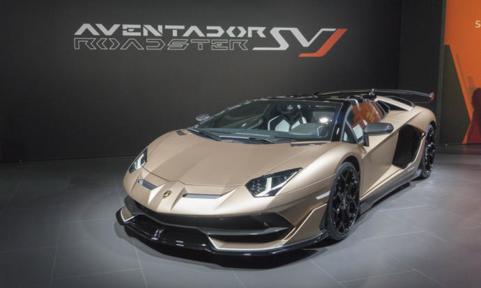 Lamborghini Aventador SVJ Roadster