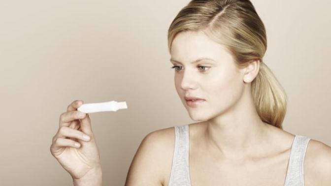 Is it wrong to not inform father of baby when I am in labor?