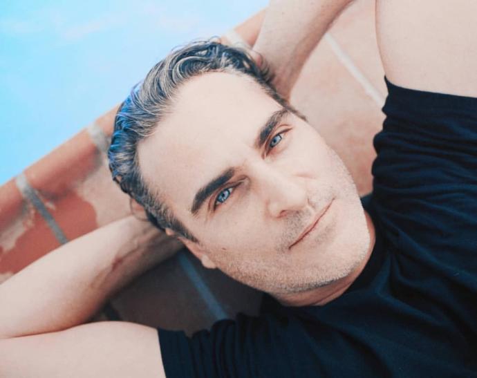 Is Joaquin Phoenix (the actor of joker) handsome?