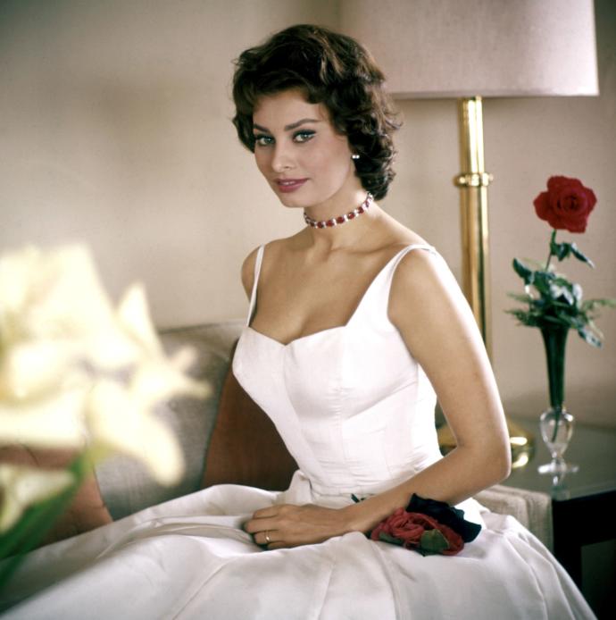 Were the women of the 1940s 1950s more beautiful than today’s women?