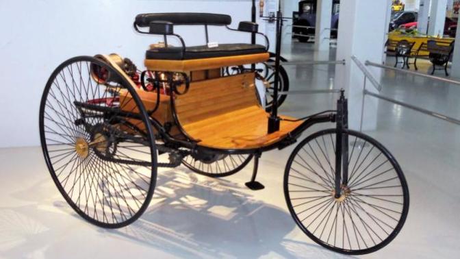 Which of these late 1800s / early 1900s cars is your favorite?