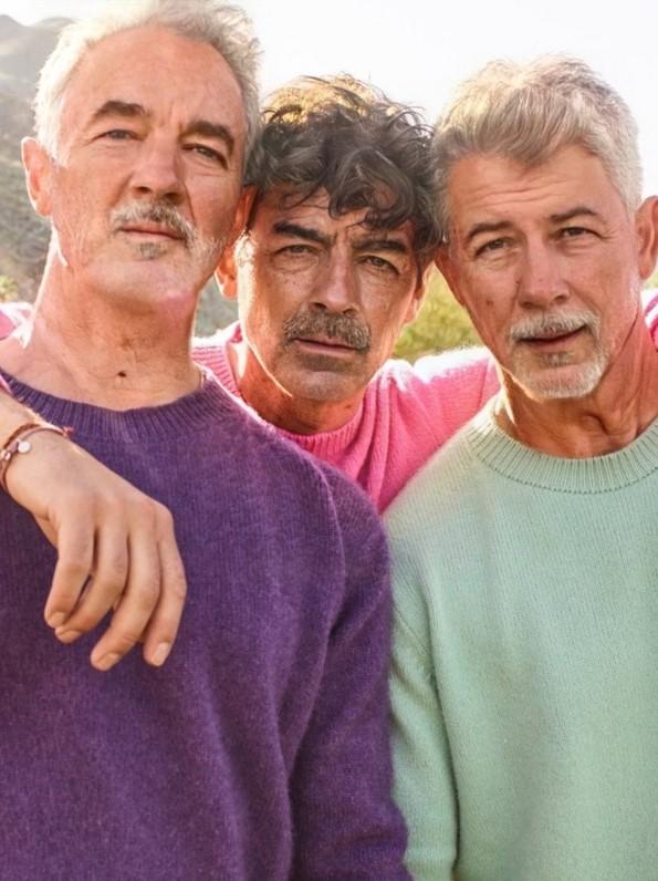 Who are these people, do you recognize any of them?