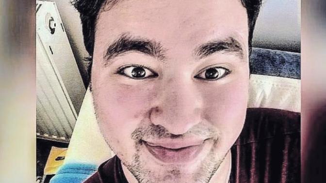 I think all the girls are in love with me. Is it true?