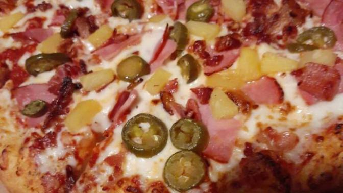 Would you eat this pizza?