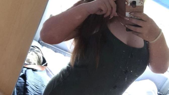 If fat is attractive, why do fat girls make themselves look as slim as possible in photos?