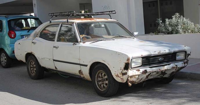 If a guy drives a small car - is this a sign he is broke?