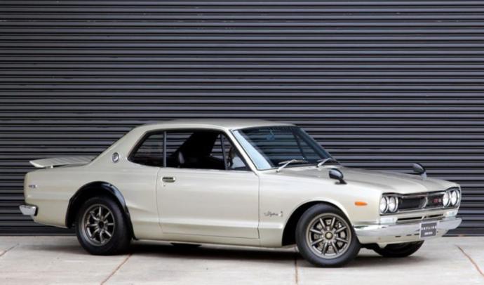 Which of these Nissans would you choose?