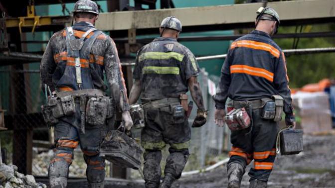 Could you work in these tough jobs? if so, which one would you choose?