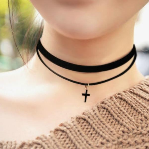 List what you feel goes in the top 10 worse fashion trends you’ve ever seen on the opposite sex?