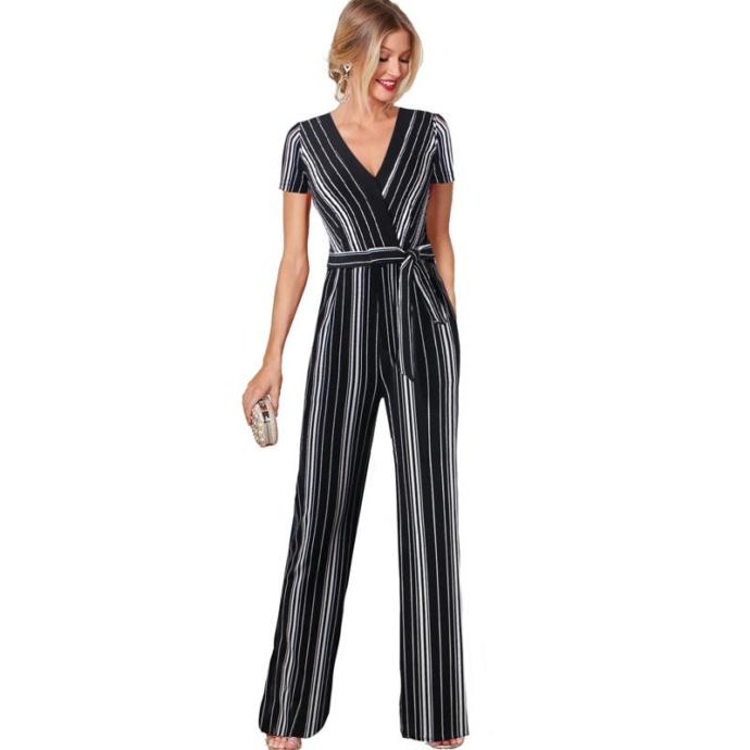 List what you feel goes in the top 10 worst fashion trends you’ve ever seen on the opposite sex?