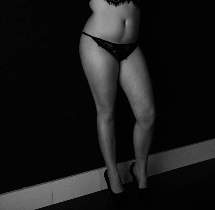 What is this line under my belly button? I dont see it on other people. It shows up on me in every picture I take?