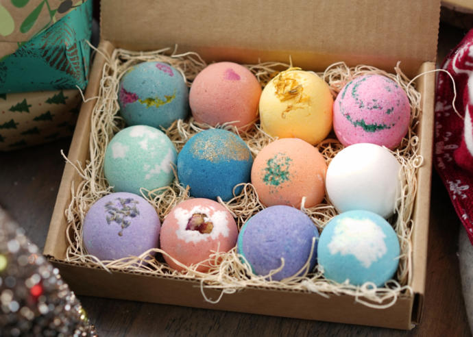 Bath bombs: 2nd only to soy milk in gayness.