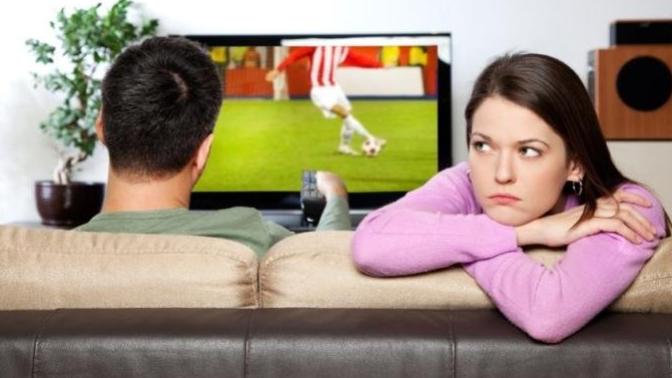 My girlfriend says she is bored with me and the relationship. Any ideas on how to spice things up again?