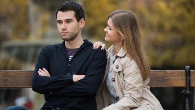 What are some boundaries you would place in your relationship with your new partner?