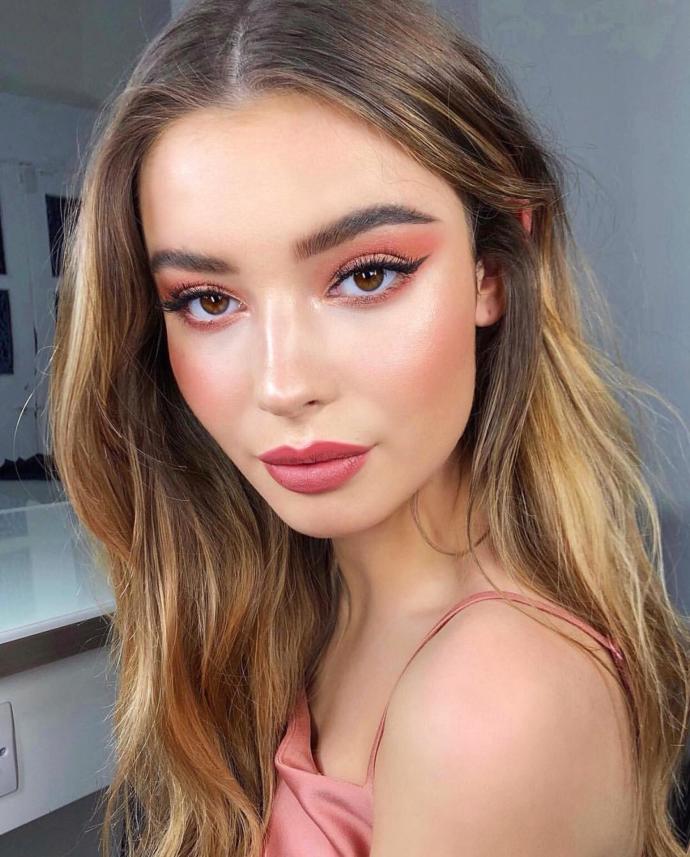 Which makeup is the most gorgeous?