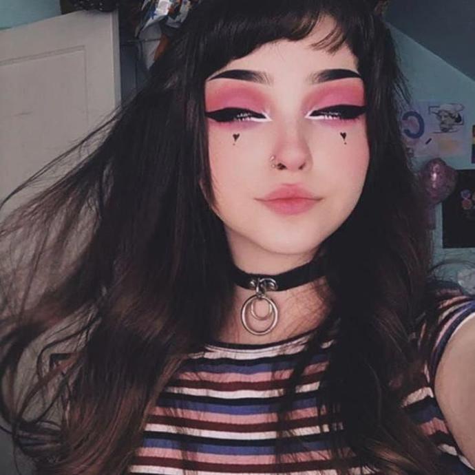 E-girl