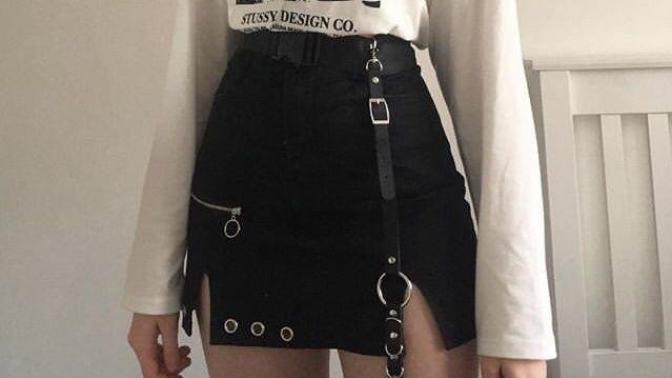 Do you prefer E-girls or emo girls?
