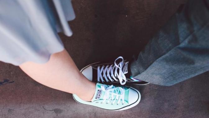 Which brand makes more comfortable shoes?