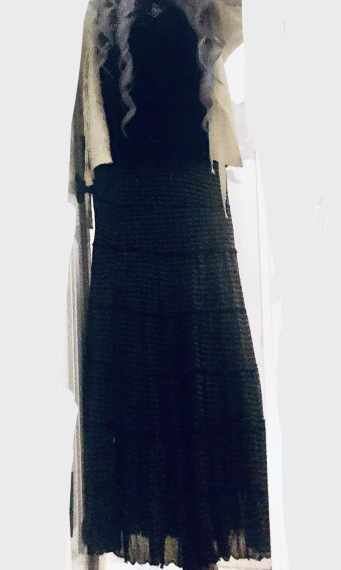 DIG IT OR DONATE # 70 {not sure actually, but I’ll begin at 70 👍🏻} SKIRT?