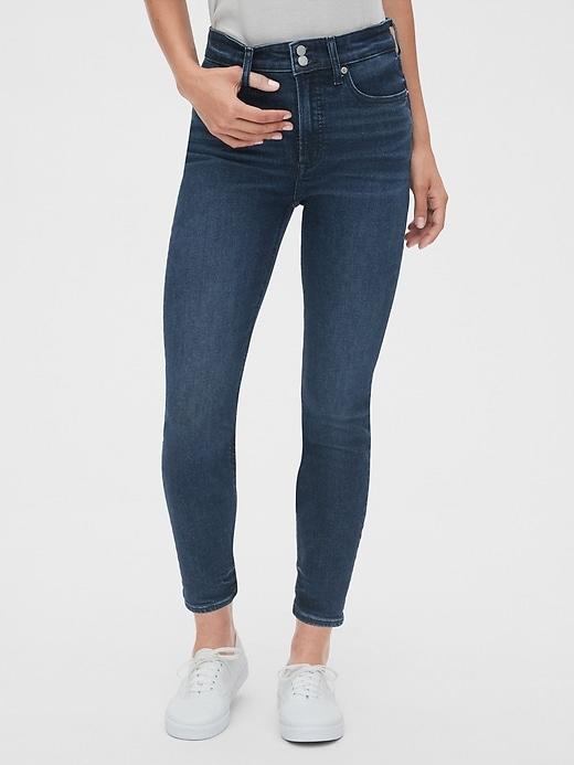 Lets settle it once and for all!  Jeans or leggings?