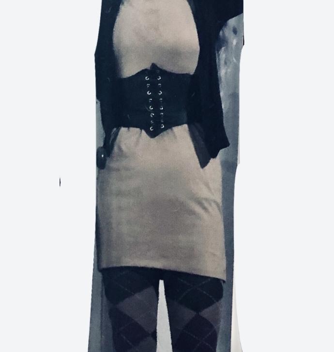 #21 Did the belt help? { how do people keep dresses from bunching up. Is that what slips are for- what’s the trick 🤔 😐 🤷♀️?