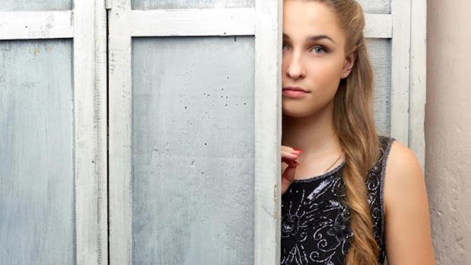 It is wrong to not want to date a shy girl?