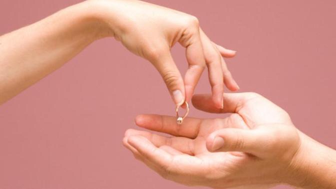 What's better, break off the engagement or postpone the wedding date as much as possible?