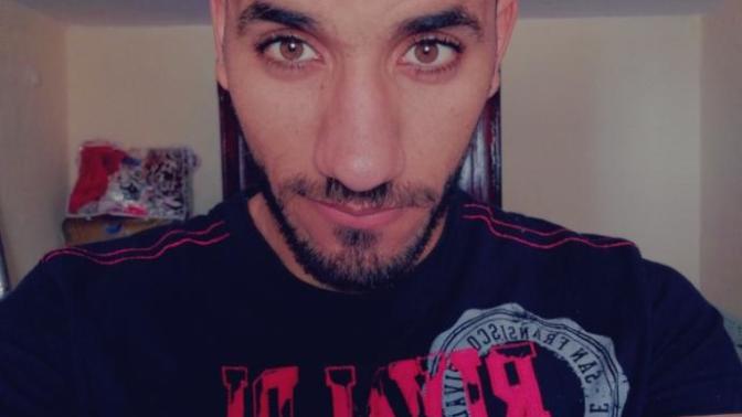 What's the first thing that pop up in your head when you hear "Moroccan guy" ?