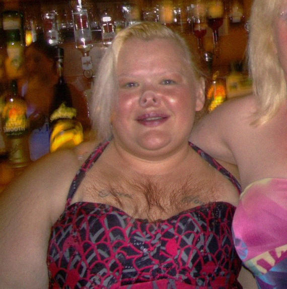 Gabourey sidibe, the woman who plays precious is dating a white guy. Are there any white guys here open to dating a heavyset black woman?