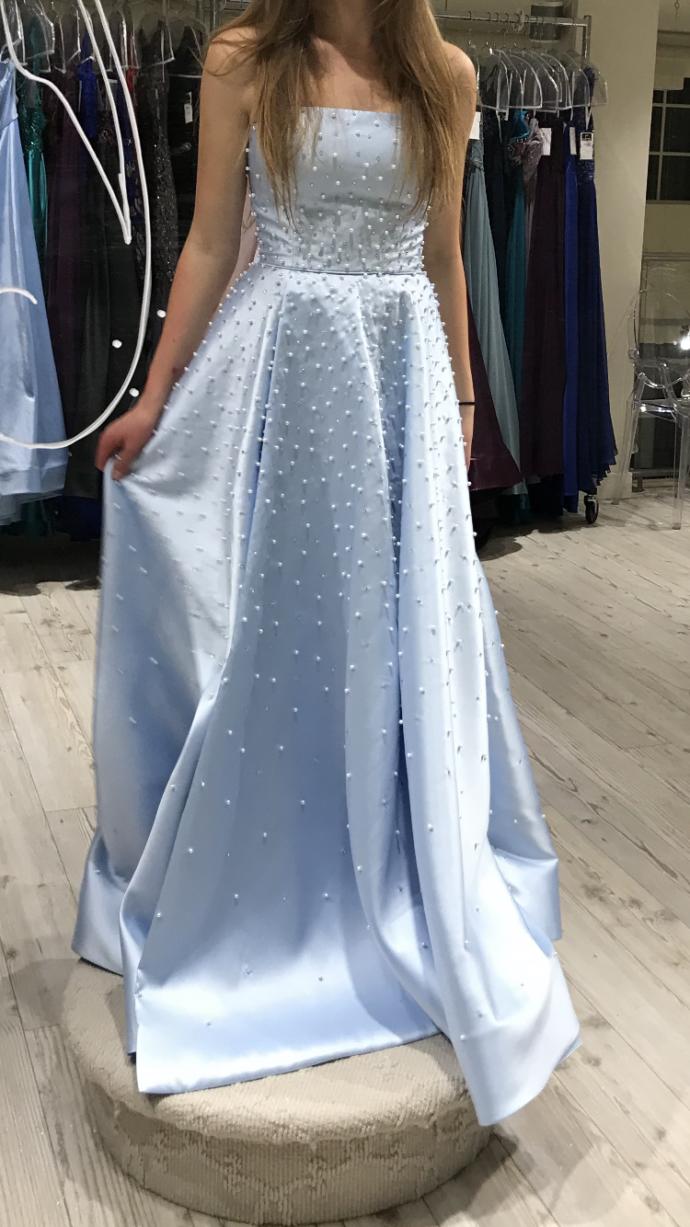 Which dress is prettiest for my senior prom?