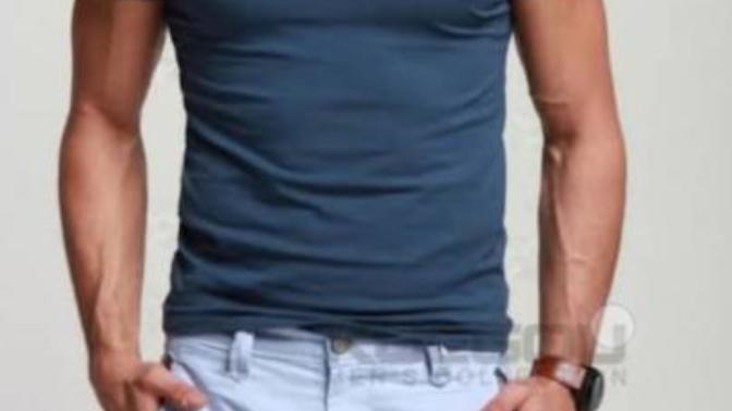 Do you like to wear skin tight clothes to reveal shape of your body?