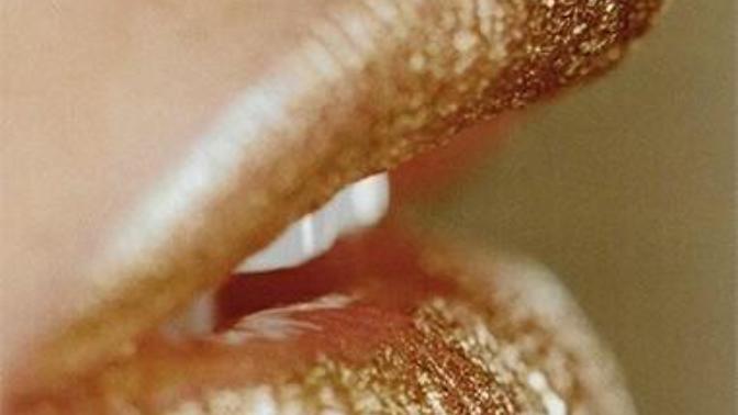 What do think of gold or sliver lipstick?