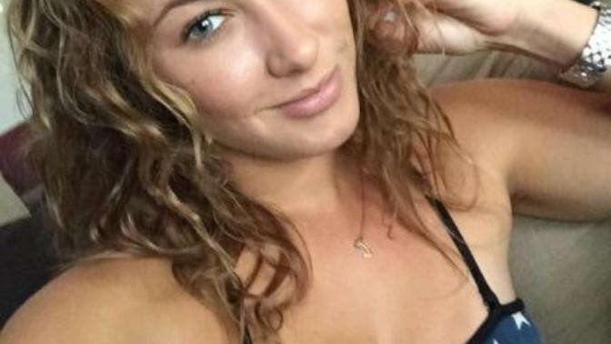 How is it possible for girls in their 30s to look less mature and others more mature?