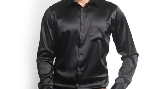 Do satin/silk shirts look good on men? What is the ideal combination to wear it with?