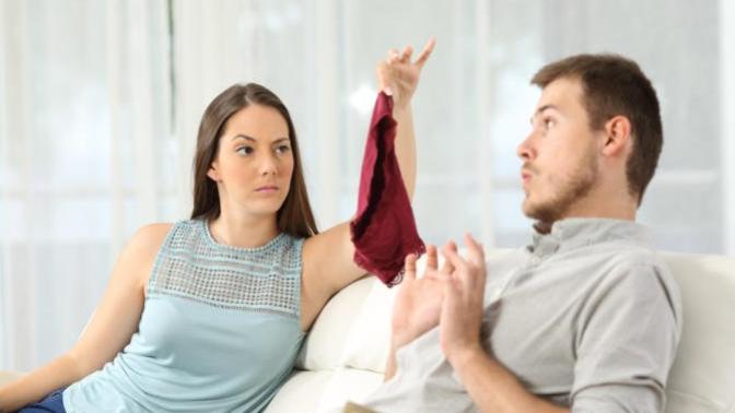 Infidelity; to tell or not to tell?