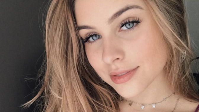 Which is the most attractive hair color for girls?
