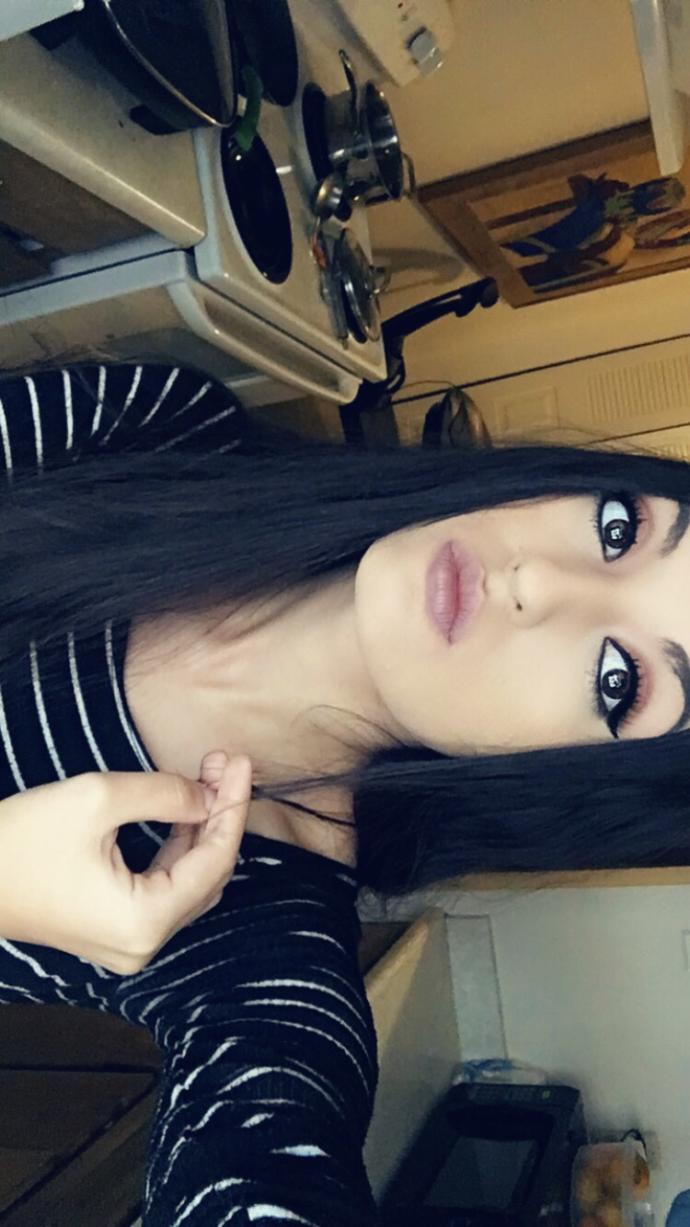 Should I dip dye my hair or get highlights?