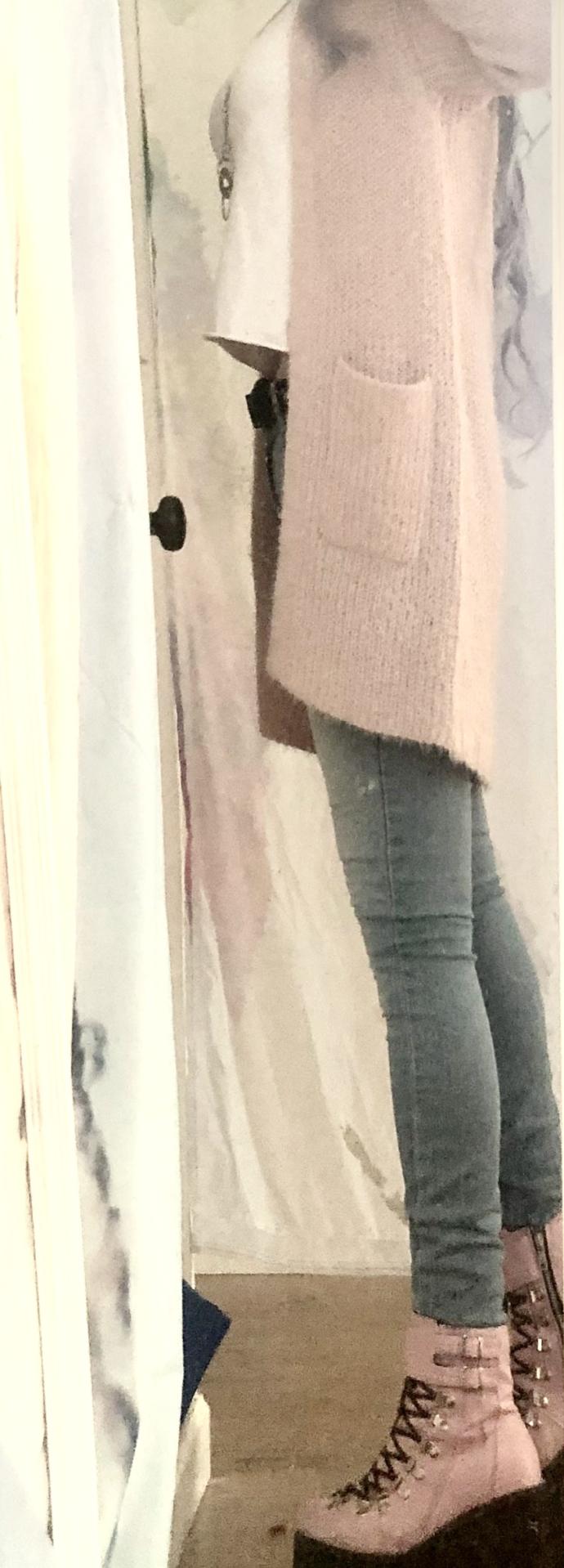 WEAR ME ❤️ WEAR ME NOT 💔 {PINK SWEATER & necklace}?