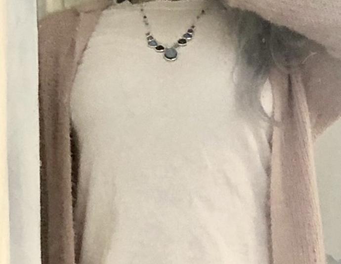 short blue
