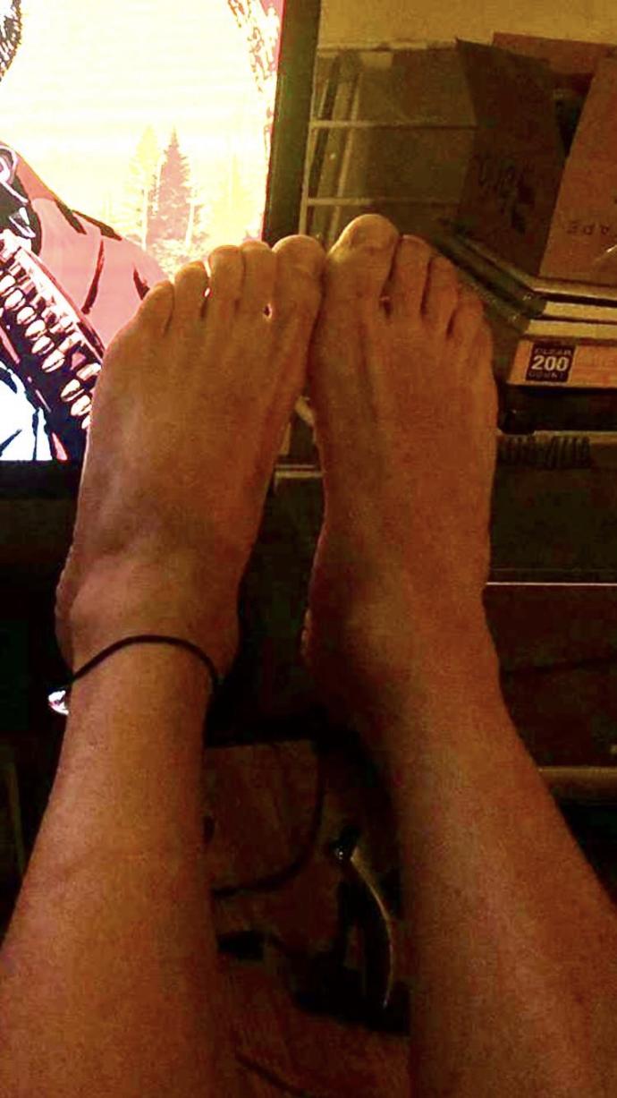 Guys with Ankle Tattoos: Good or Bad?