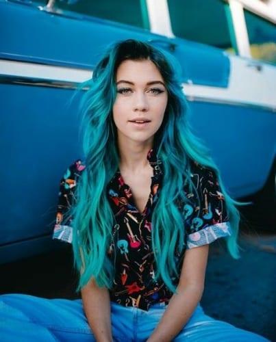 What do you think of unusual hair colors on women?