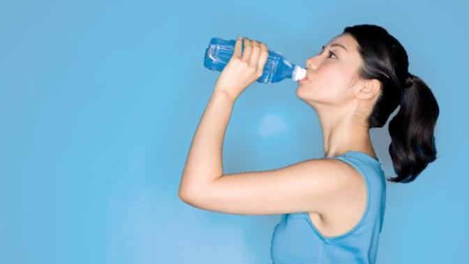 How much water do you drink on a daily basis?