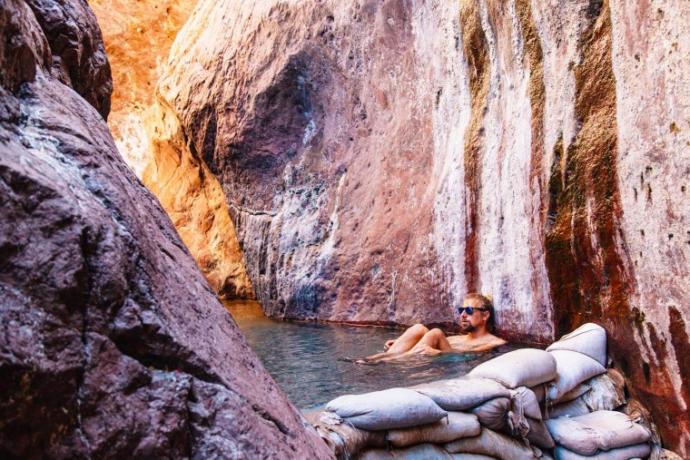 Do you want to take a hike through the White Rock Canyon to the Arizona Hot Springs?