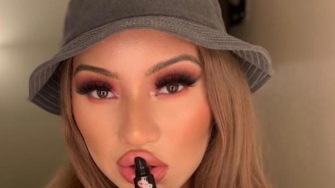 Girls, What's your favorite lip gloss?