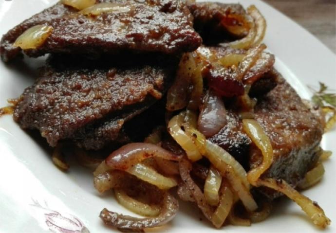Pork or beef liver with onions?