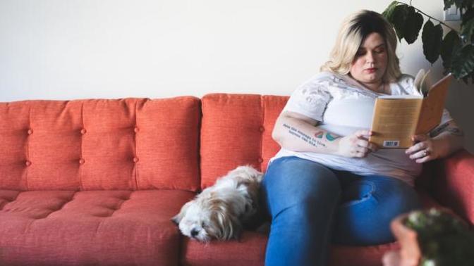 Why do plus size women have a hard time finding a man?